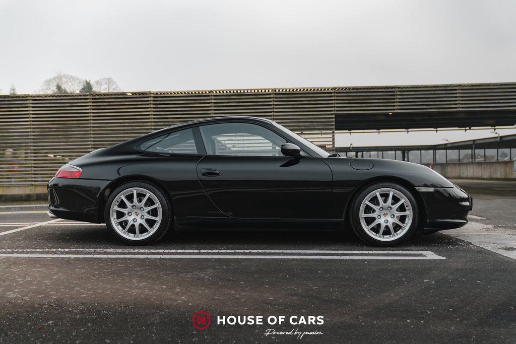 Porsche 996 Carrera