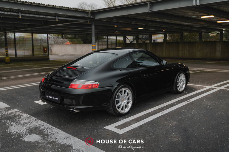 Porsche 996 Carrera