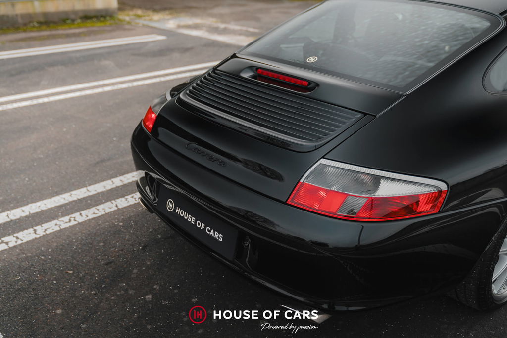 Porsche 996 Carrera