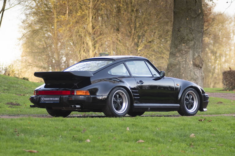 Porsche 911 Turbo Flachbau