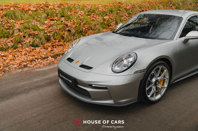 Porsche 992 GT3 Touring