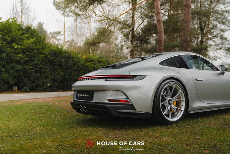 Porsche 992 GT3 Touring