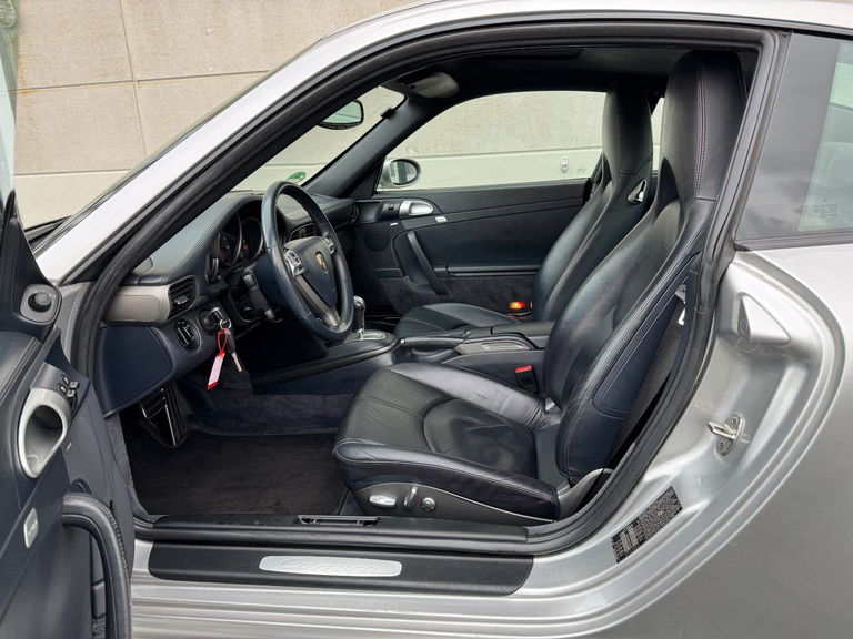 Porsche 997 Carrera