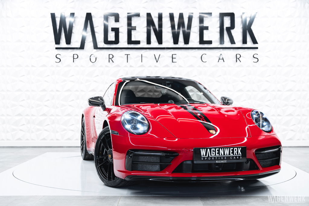 Porsche 992 Carrera GTS