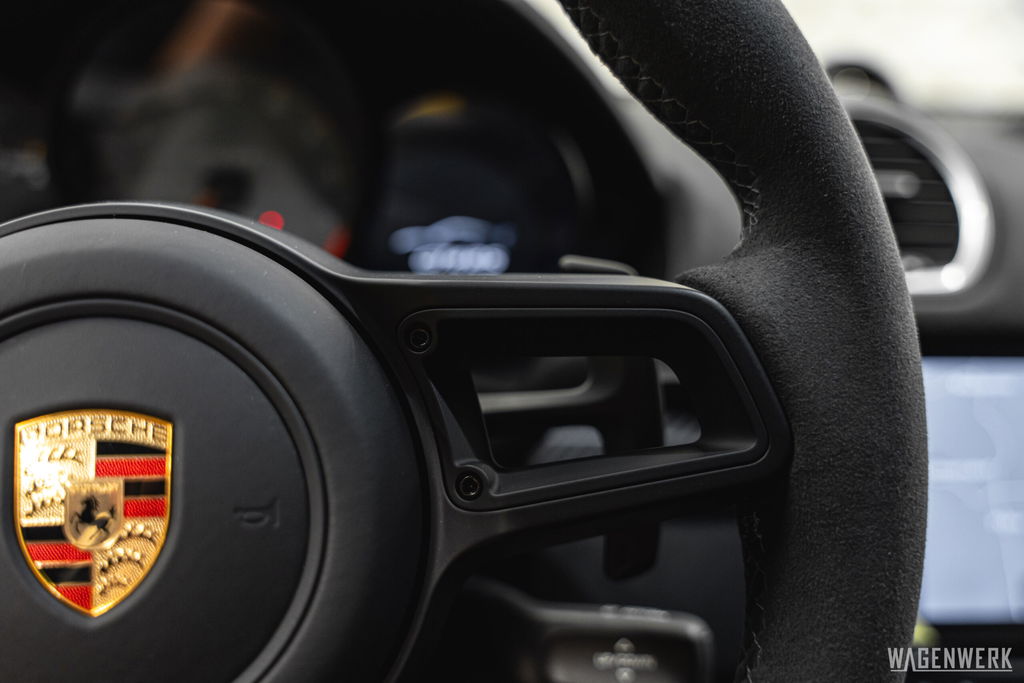 Porsche 718 Cayman GT4 RS