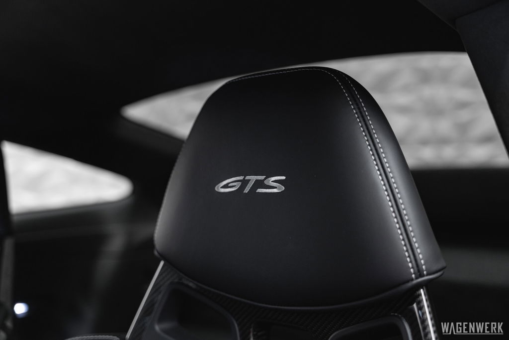 Porsche 992 Carrera GTS