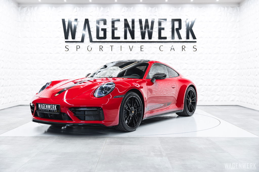 Porsche 992 Carrera GTS