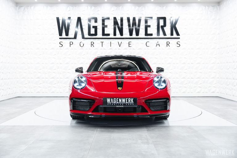 Porsche 992 Carrera GTS