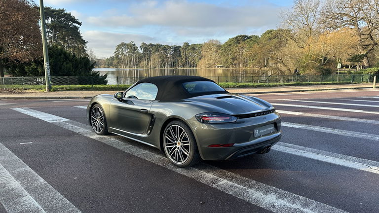 Porsche 718 Boxster