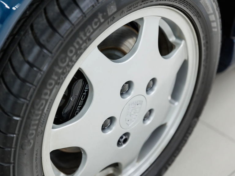 Porsche 964 Carrera 4