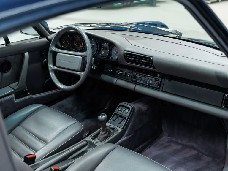 Porsche 964 Carrera 4