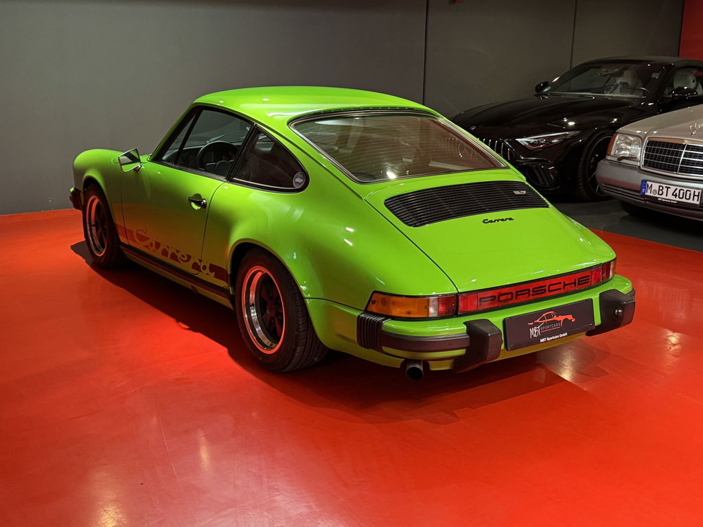 Porsche 911 Carrera 2.7