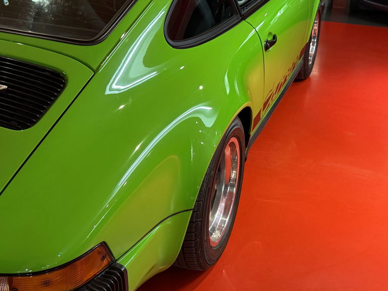 Porsche 911 Carrera 2.7