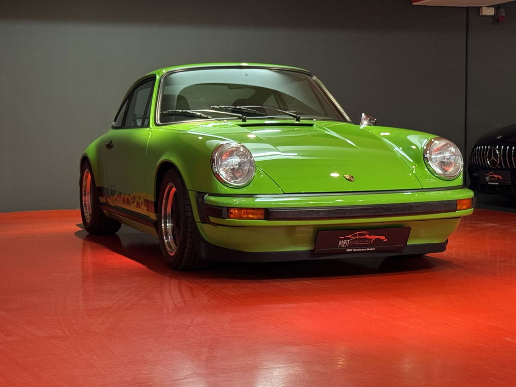 Porsche 911 Carrera 2.7