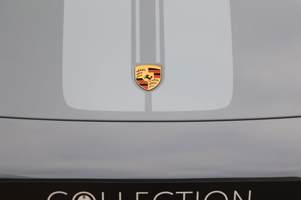 Porsche 992 Sport Classic