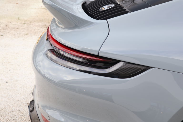 Porsche 992 Sport Classic