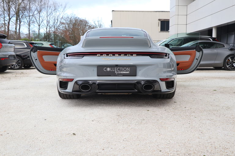 Porsche 992 Sport Classic