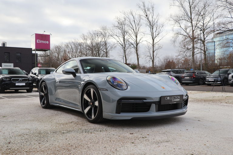 Porsche 992 Sport Classic