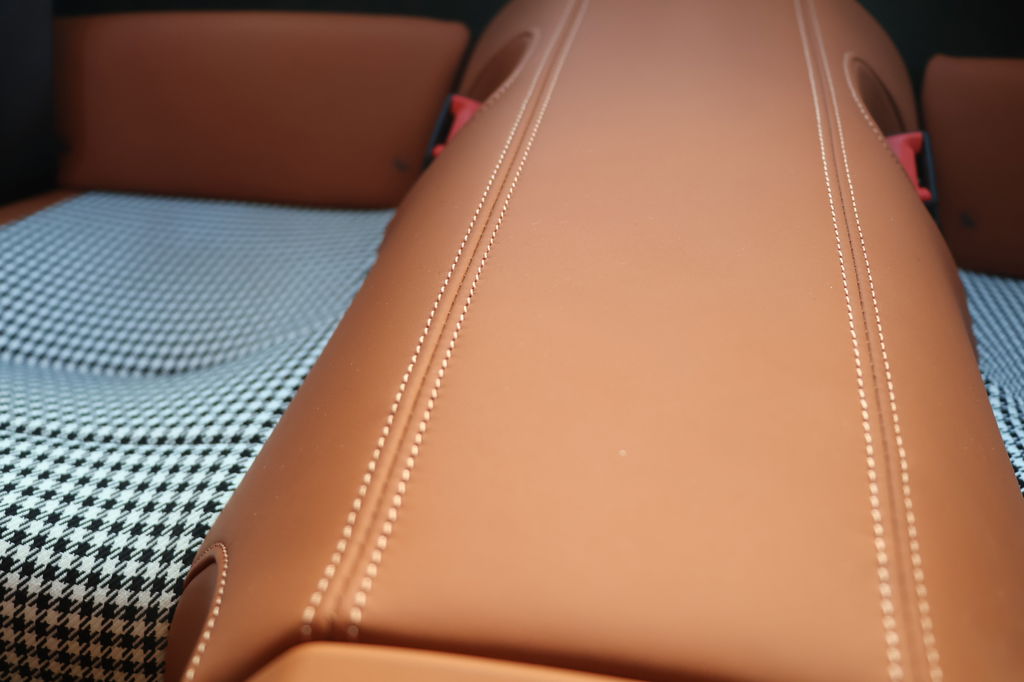 Porsche 992 Sport Classic