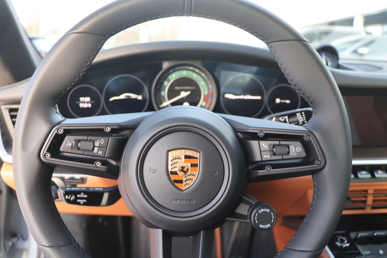 Porsche 992 Sport Classic