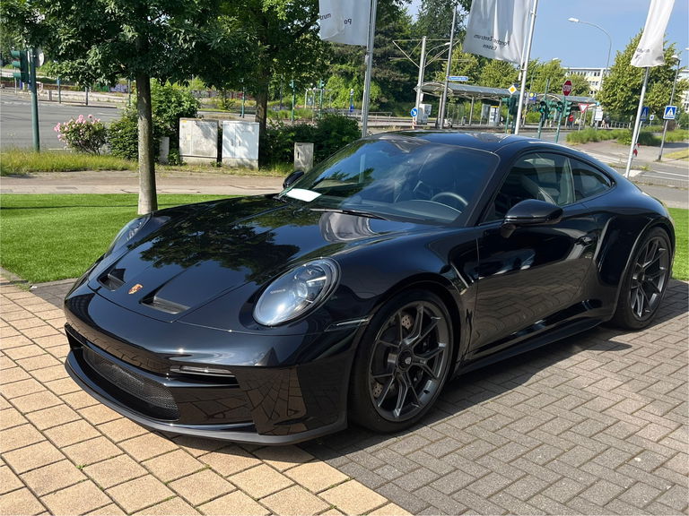 Porsche 992 GT3 Touring