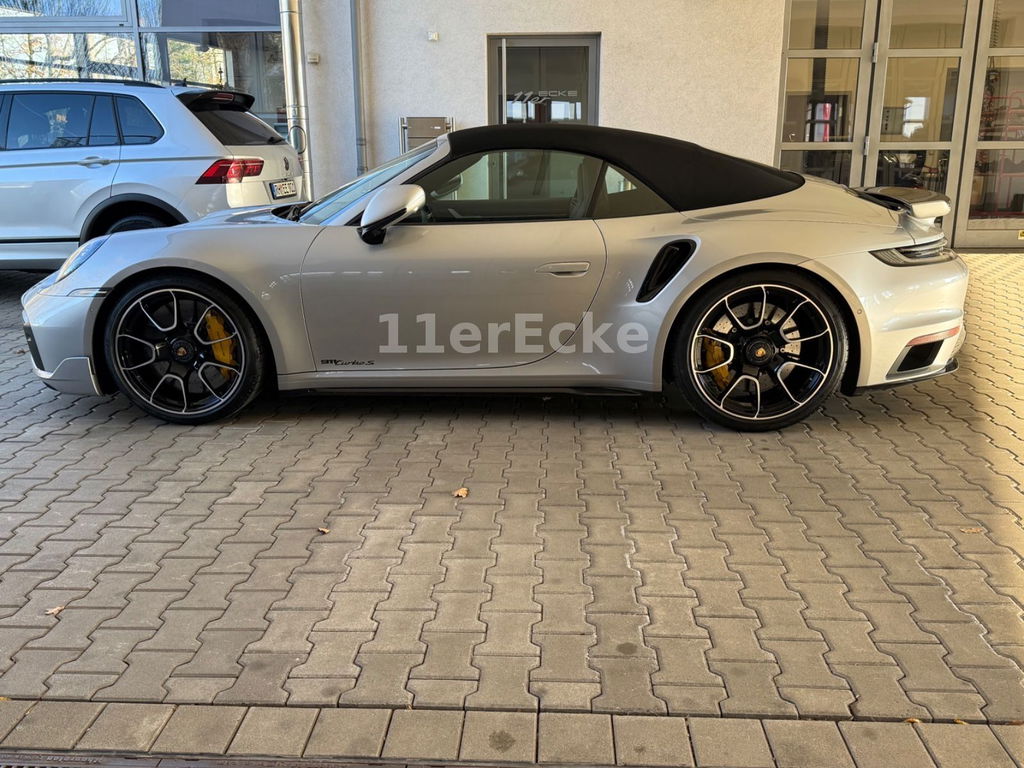 Porsche 992 Turbo S