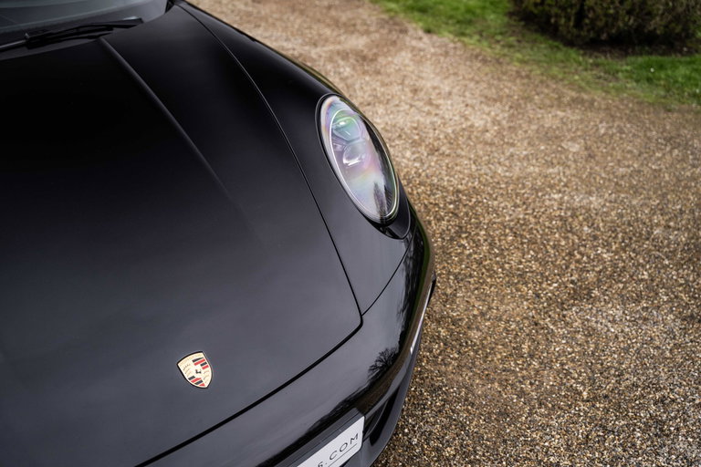 Porsche 992 Carrera 4S