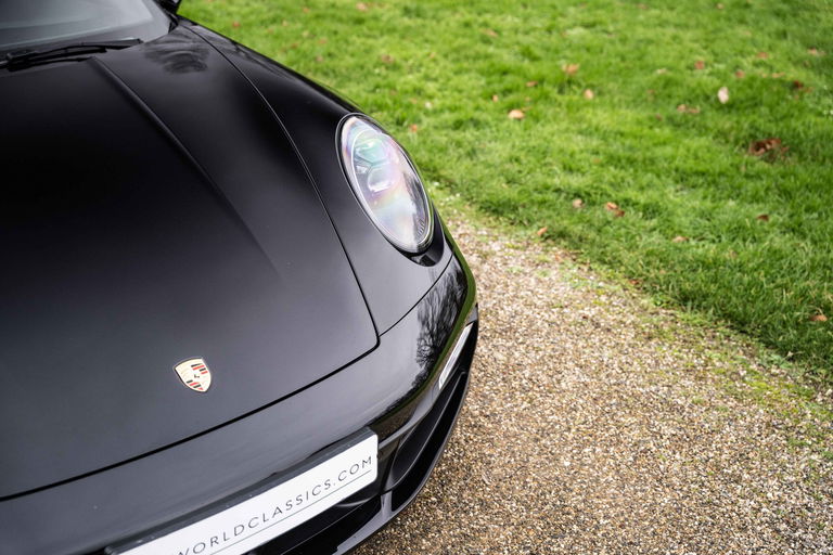 Porsche 992 Carrera 4S