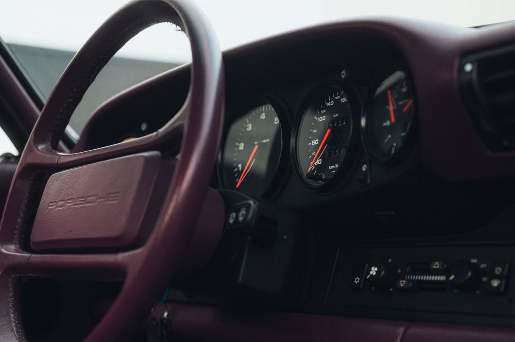 Porsche 964 Carrera 2