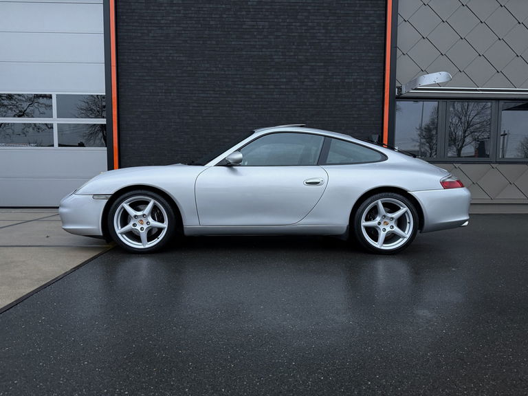Porsche 996 Carrera