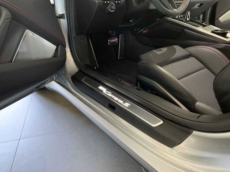 Porsche 992 Carrera S