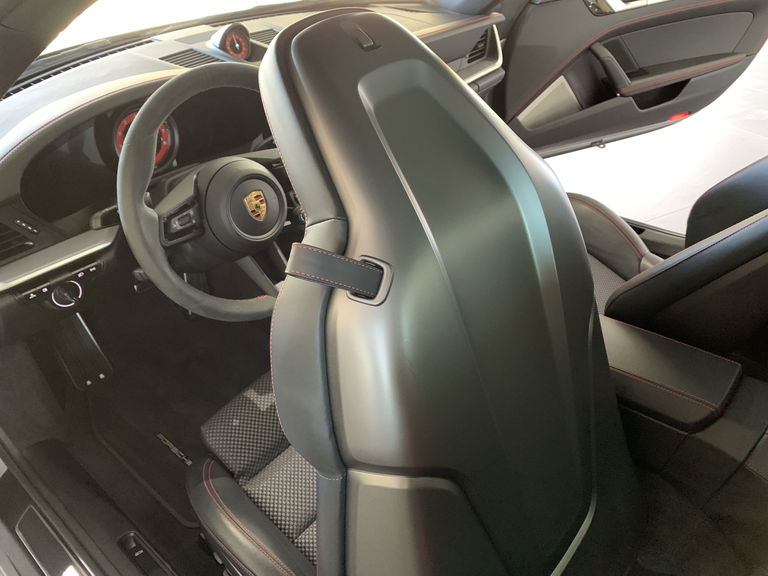 Porsche 992 Carrera S