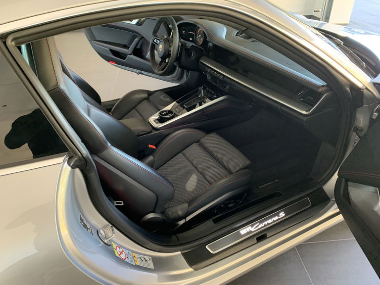 Porsche 992 Carrera S