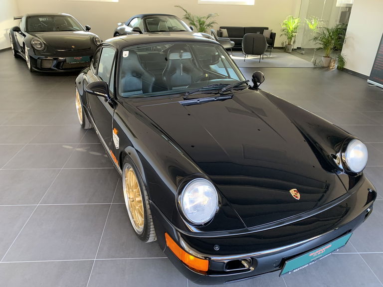 Porsche 964 Carrera 4