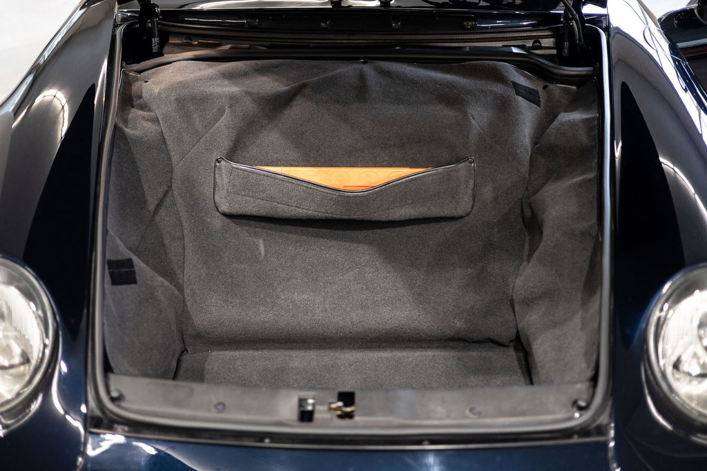 Porsche 993 Carrera 4