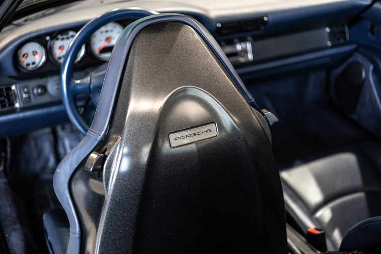 Porsche 993 Carrera 4