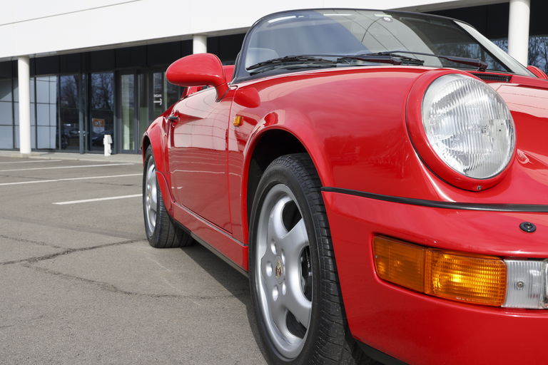 Porsche 964 Carrera 2 Speedster