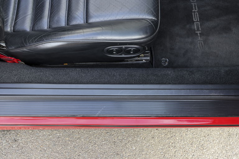 Porsche 964 Carrera 2 Speedster