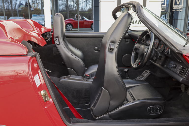 Porsche 964 Carrera 2 Speedster