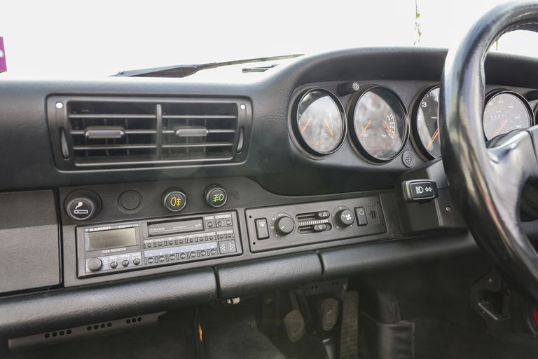 Porsche 964 Carrera 2 Speedster