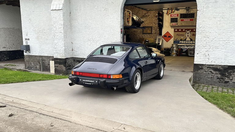 Porsche 911 Carrera 3.2