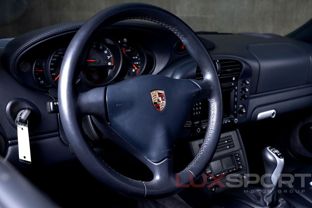 Porsche 996 Carrera 4S