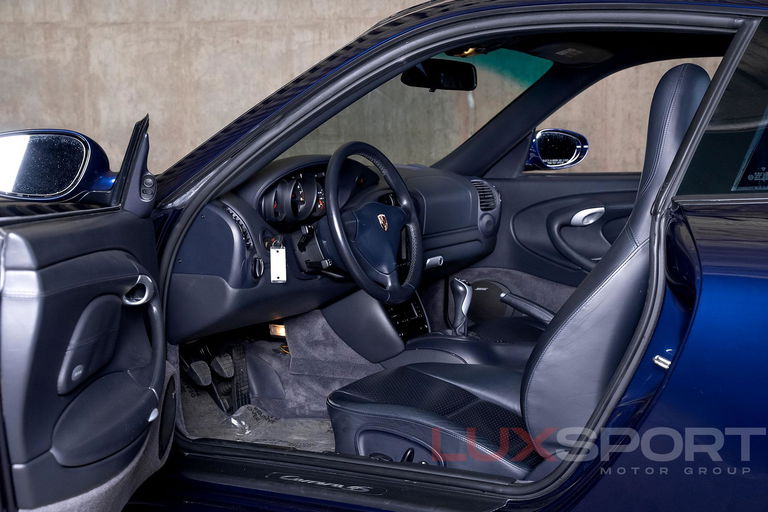 Porsche 996 Carrera 4S
