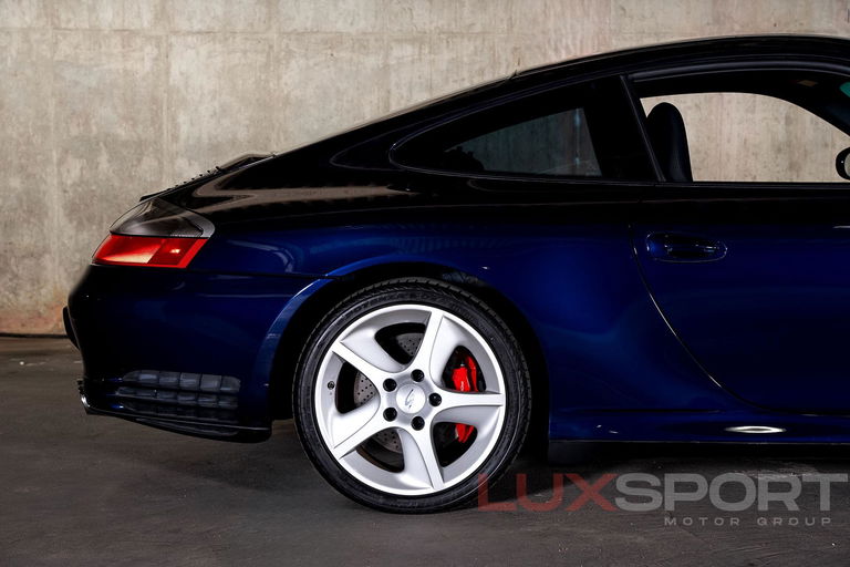 Porsche 996 Carrera 4S