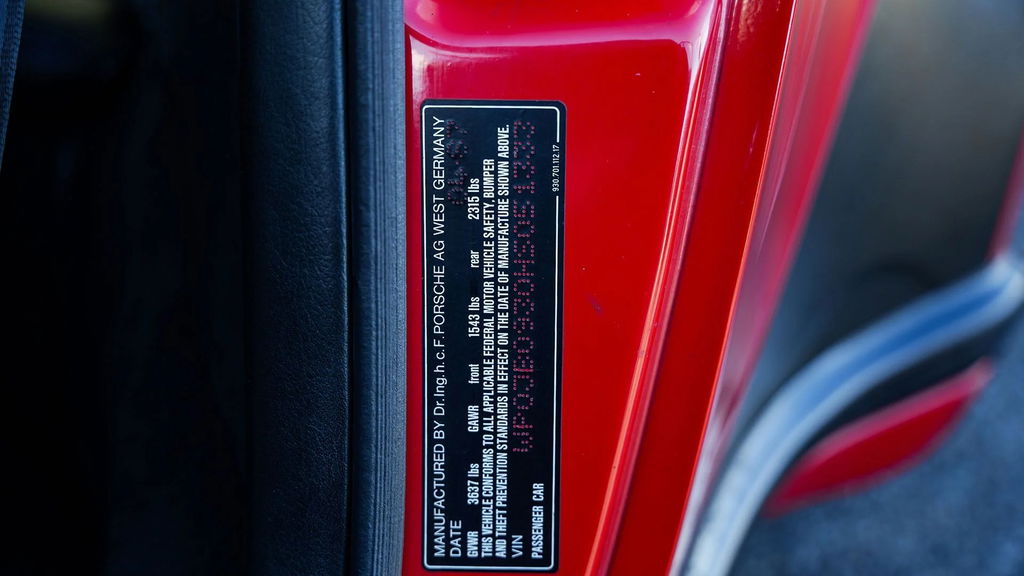 Porsche 911 Turbo 3.3 (US)