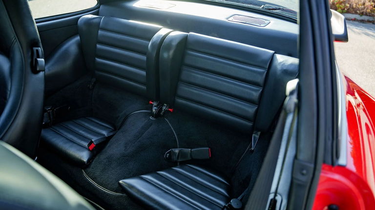 Porsche 911 Turbo 3.3 (US)