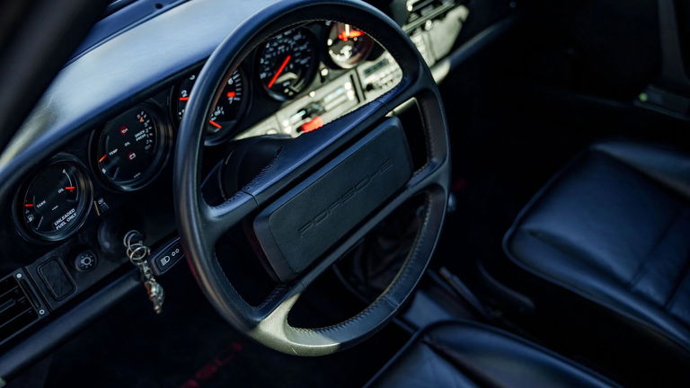 Porsche 911 Turbo 3.3 (US)