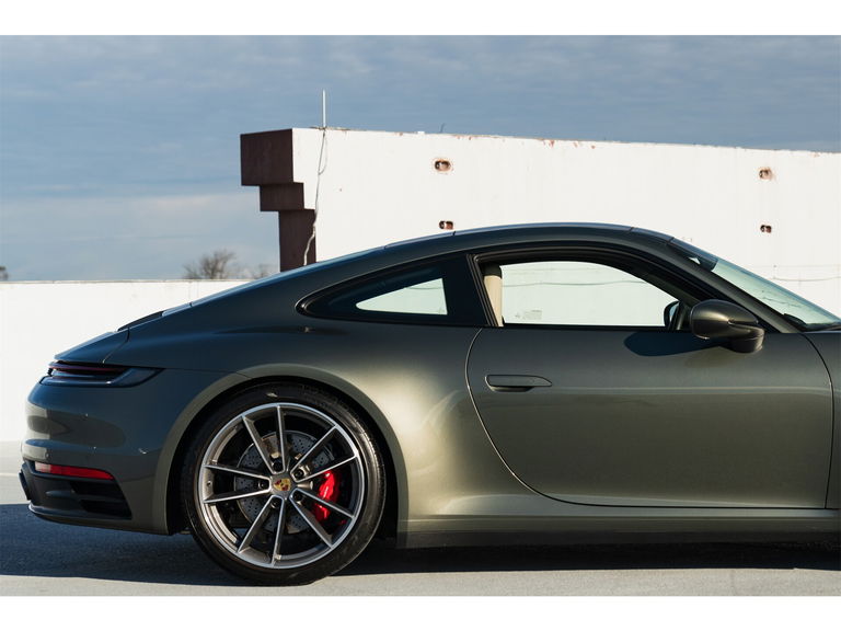 Porsche 992 Carrera 4S