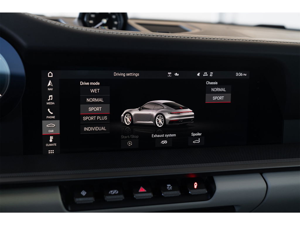 Porsche 992 Carrera 4S