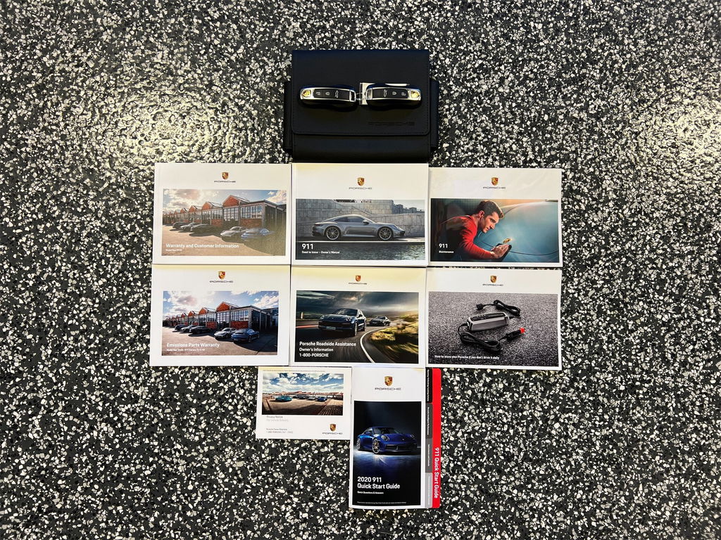 Porsche 992 Carrera 4S